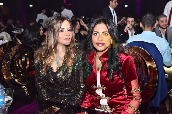 بالصور.. هيفاء وهبي تشعل "كريسماس"الإسكندرية بأغاني "حوا" وسط أجواء عالمية بالصور.. هيفاء وهبي تشعل "كريسماس"الإسكندرية بأغاني "حوا" وسط أجواء عالمية