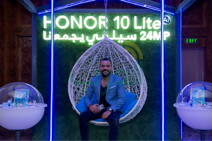 بالصور .. كارمن سليمان تتألق في حفل أطلاق" "honor 10 lite بحضور نجوم الفن والمشاهير بالصور .. كارمن سليمان تتألق في حفل أطلاق" "honor 10 lite بحضور نجوم الفن والمشاهير