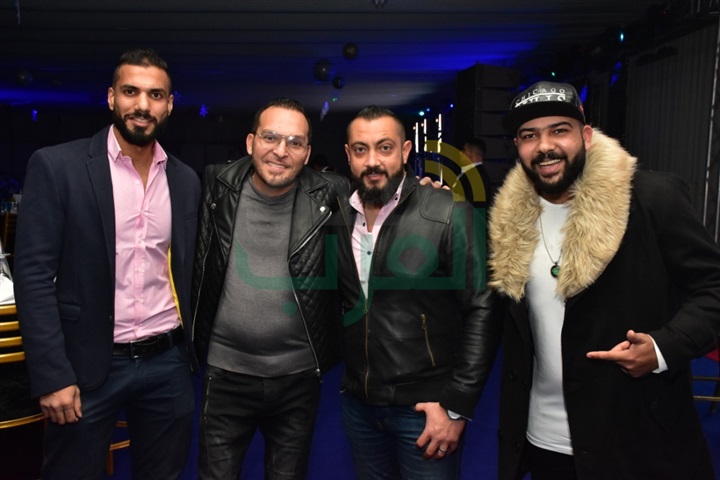 بالصور .. حجاج وليندا وعزمي يشعلون الكريسماس بالمطار بالصور .. حجاج وليندا وعزمي يشعلون الكريسماس بالمطار