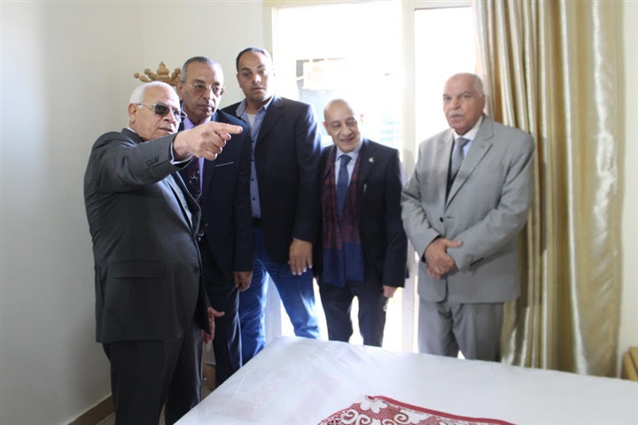 بحضور محافظ بورسعيد.. "الزناتي" يفتتح نادي المعلمين ببورسعيد