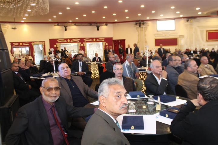 محافظ بورسعيد: تعلمت على أيديكم سمفونيات تعليمية مختلفة شكلت شخصيتي