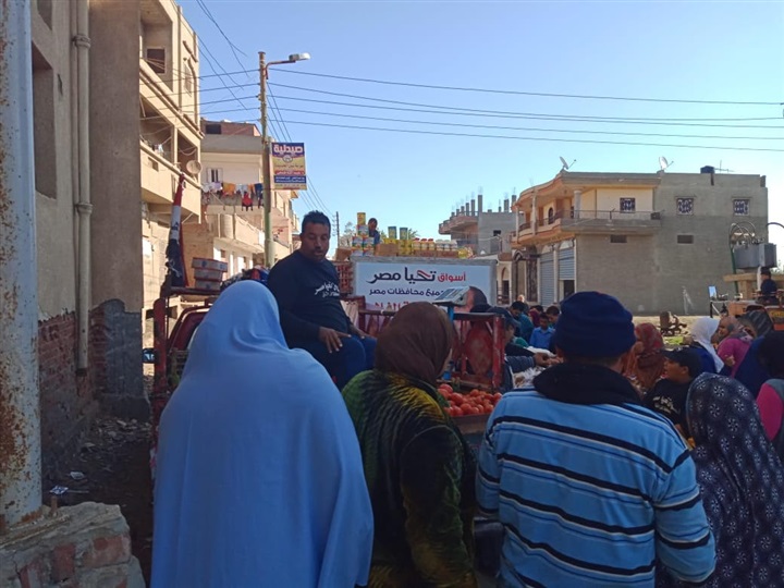 بالصور.. إقبال كبير على قوافل "مستقبل وطن" بقرى كفر الشيخ  