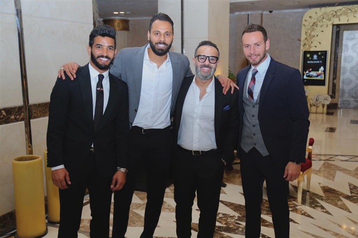 بالصور.. حماقي يشعل زفاف "تريزيجيه" وسط نجوم الفن والرياضة والمشاهير بالصور.. حماقي يشعل زفاف "تريزيجيه" وسط نجوم الفن والرياضة والمشاهير