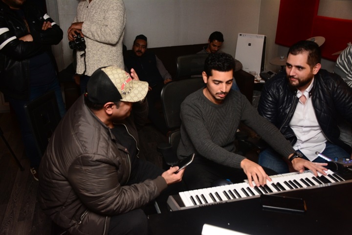 بالصور.. إبراهيم الحكمي وطارق عبد الجابر يحتفلون بطرح الألبوم "تحياتي" بالصور.. إبراهيم الحكمي وطارق عبد الجابر يحتفلون بطرح الألبوم "تحياتي"