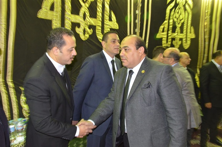 بالصور.. رجال القضاء ومشاهير المجتمع والأعلام يشاركان مراسم عزاء شقيق المستشار محمد عبده بالصور.. رجال القضاء ومشاهير المجتمع والأعلام يشاركان مراسم عزاء شقيق المستشار محمد عبده