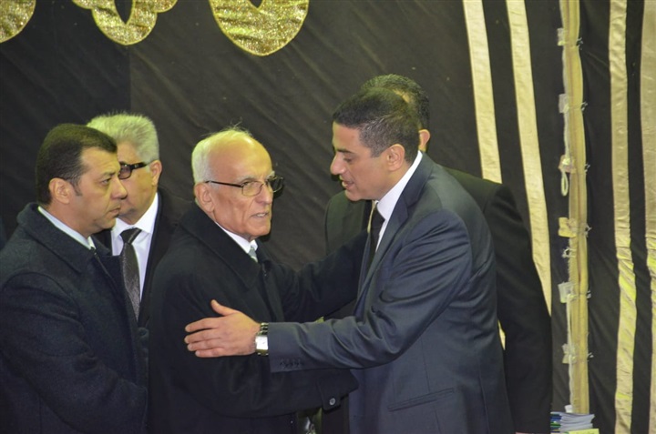 بالصور.. رجال القضاء ومشاهير المجتمع والأعلام يشاركان مراسم عزاء شقيق المستشار محمد عبده بالصور.. رجال القضاء ومشاهير المجتمع والأعلام يشاركان مراسم عزاء شقيق المستشار محمد عبده