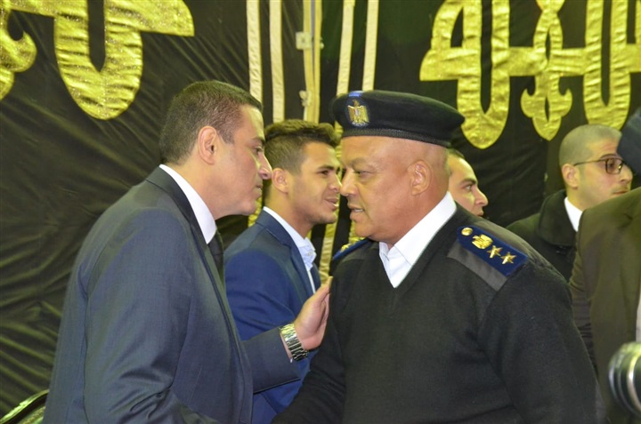 بالصور.. رجال القضاء ومشاهير المجتمع والأعلام يشاركان مراسم عزاء شقيق المستشار محمد عبده بالصور.. رجال القضاء ومشاهير المجتمع والأعلام يشاركان مراسم عزاء شقيق المستشار محمد عبده