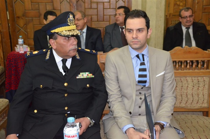بالصور.. رجال القضاء ومشاهير المجتمع والأعلام يشاركان مراسم عزاء شقيق المستشار محمد عبده بالصور.. رجال القضاء ومشاهير المجتمع والأعلام يشاركان مراسم عزاء شقيق المستشار محمد عبده