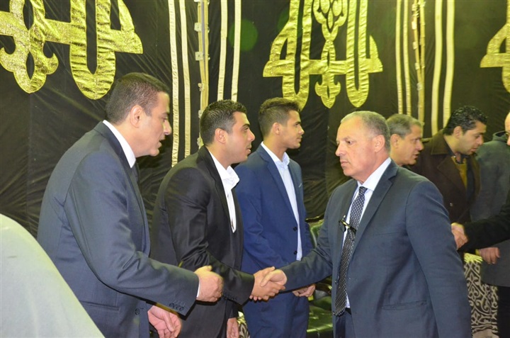 بالصور.. رجال القضاء ومشاهير المجتمع والأعلام يشاركان مراسم عزاء شقيق المستشار محمد عبده بالصور.. رجال القضاء ومشاهير المجتمع والأعلام يشاركان مراسم عزاء شقيق المستشار محمد عبده