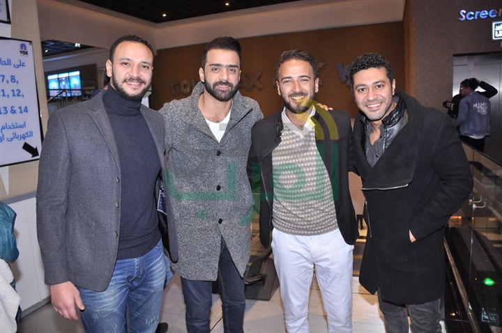 بالصور.. أبطال فيلم ١٢٢ يحتفلون بالعرض الخاص داخل مول مصر بالصور.. أبطال فيلم ١٢٢ يحتفلون بالعرض الخاص داخل مول مصر