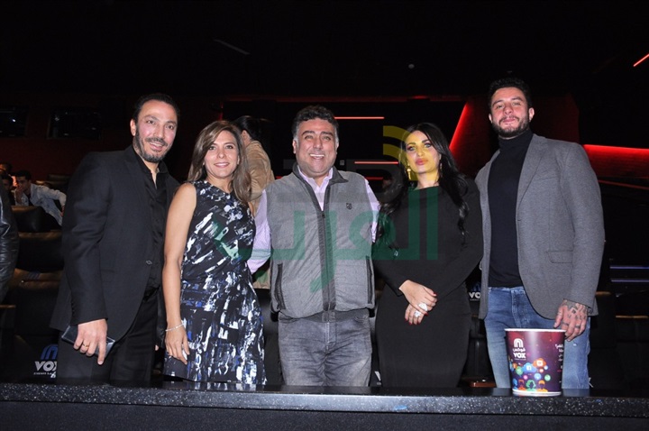 بالصور.. أبطال فيلم ١٢٢ يحتفلون بالعرض الخاص داخل مول مصر بالصور.. أبطال فيلم ١٢٢ يحتفلون بالعرض الخاص داخل مول مصر