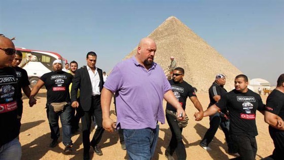 بالصور.. "مصر تسترد عافيتها" مشاهير يقضون وقت ممتع بالأهرامات بالصور.. "مصر تسترد عافيتها" مشاهير يقضون وقت ممتع بالأهرامات
