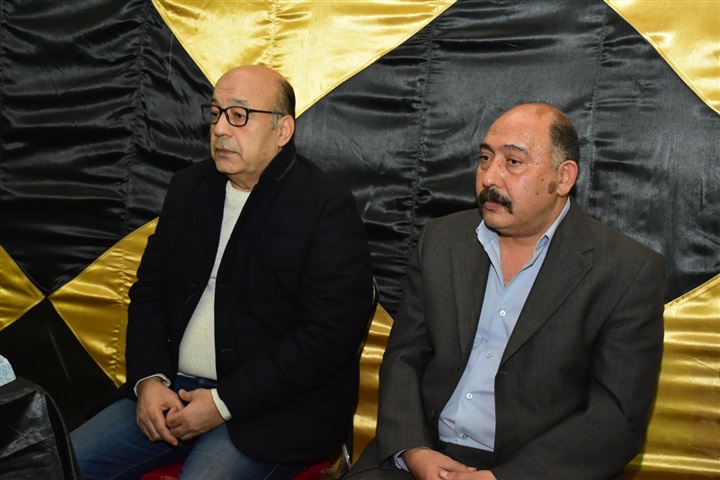 كريم حسن شحاته وريكو وأيمن بهجت قمر و امينه فى عزاء والدة عصام كاريكا كريم حسن شحاته وريكو وأيمن بهجت قمر و امينه فى عزاء والدة عصام كاريكا
