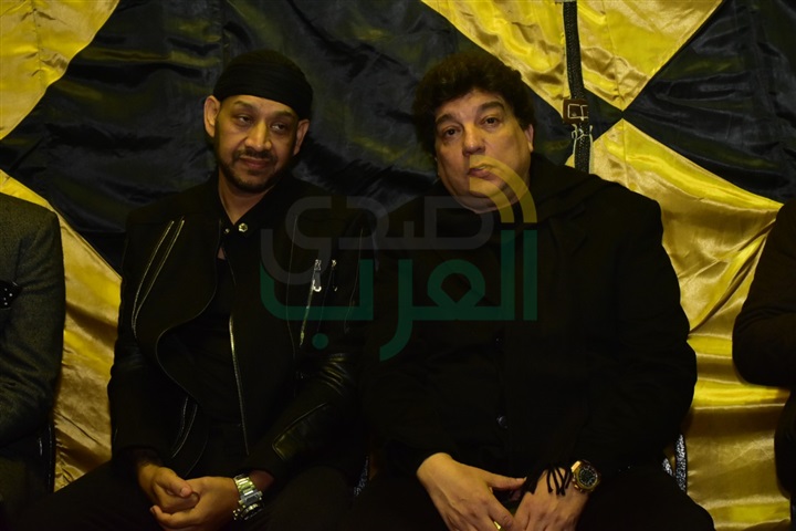 حميد الشاعري و عدويه و هشام سليمان و هاني رامزي و ممدوح موسي و راندا البحيري و امينه في عزاء والدة عصام كاريكا حميد الشاعري و عدويه و هشام سليمان و هاني رامزي و ممدوح موسي و راندا البحيري و امينه في عزاء والدة عصام كاريكا