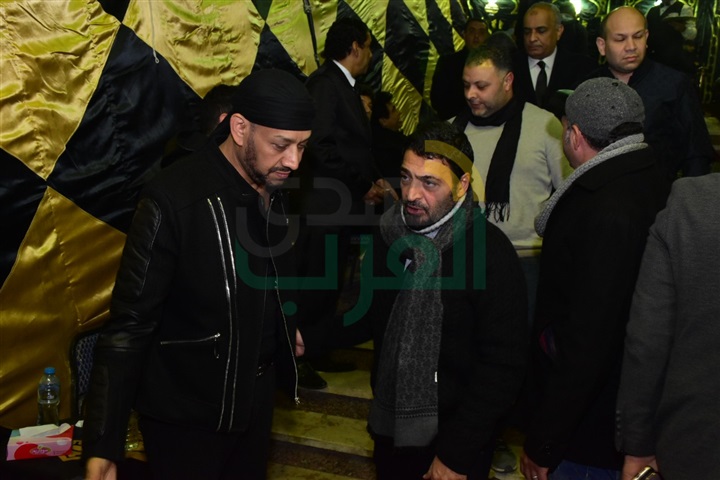 حميد الشاعري و عدويه و هشام سليمان و هاني رامزي و ممدوح موسي و راندا البحيري و امينه في عزاء والدة عصام كاريكا حميد الشاعري و عدويه و هشام سليمان و هاني رامزي و ممدوح موسي و راندا البحيري و امينه في عزاء والدة عصام كاريكا