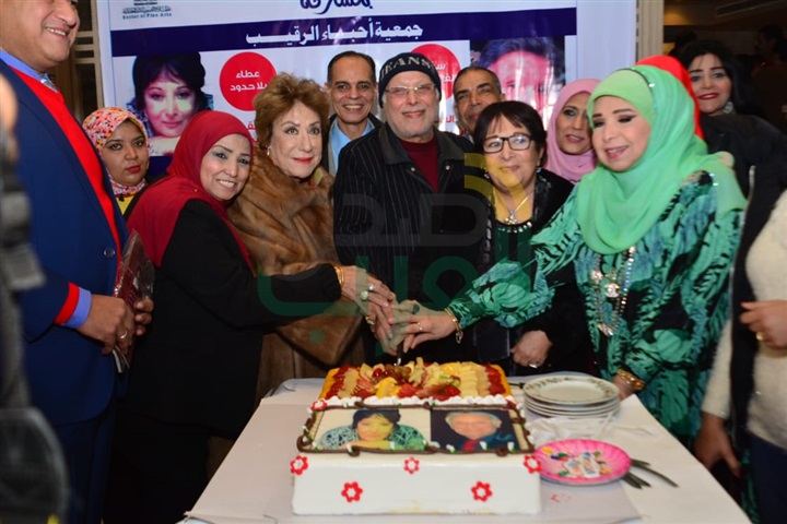 بالصور.. مجلس الإعلاميين الدوليين يكرم "سميرة عبد العزيز" بالصور.. مجلس الإعلاميين الدوليين يكرم "سميرة عبد العزيز"