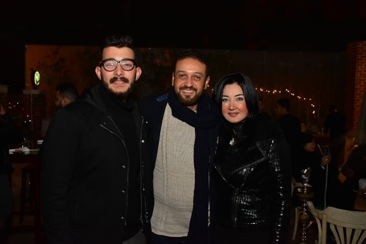 بالصور.. نجوم الفن والمشاهير يحتفلون بعيد ميلاد "طارق دسوقي"