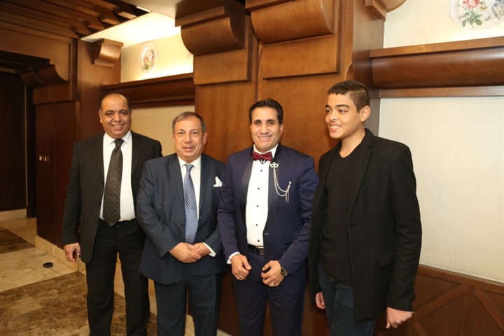 بالصور.. كارمن وشيبه يحييان حفل هلنان بحضور عربي كبير في أطول حفل غنائي بالصور.. كارمن وشيبه يحييان حفل هلنان بحضور عربي كبير في أطول حفل غنائي