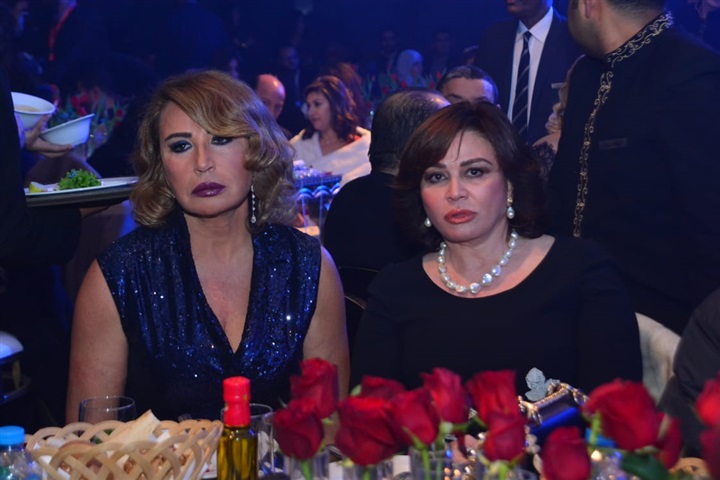 صابر الرباعي وشيرين وإلهام شاهين وإيناس الدغيدي في حفل رأس السنة بفندق جراند حياة صابر الرباعي وشيرين وإلهام شاهين وإيناس الدغيدي في حفل رأس السنة بفندق جراند حياة