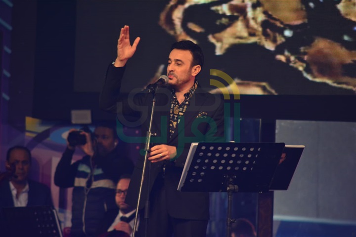 صابر الرباعي وشيرين وإلهام شاهين وإيناس الدغيدي في حفل رأس السنة بفندق جراند حياة صابر الرباعي وشيرين وإلهام شاهين وإيناس الدغيدي في حفل رأس السنة بفندق جراند حياة