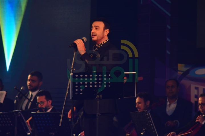 صابر الرباعي وشيرين وإلهام شاهين وإيناس الدغيدي في حفل رأس السنة بفندق جراند حياة صابر الرباعي وشيرين وإلهام شاهين وإيناس الدغيدي في حفل رأس السنة بفندق جراند حياة