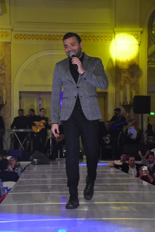 بالصور.. رامي صبري يتألق بحفلين ليلة رأس السنة بحضور كامل العدد بالصور.. رامي صبري يتألق بحفلين ليلة رأس السنة بحضور كامل العدد