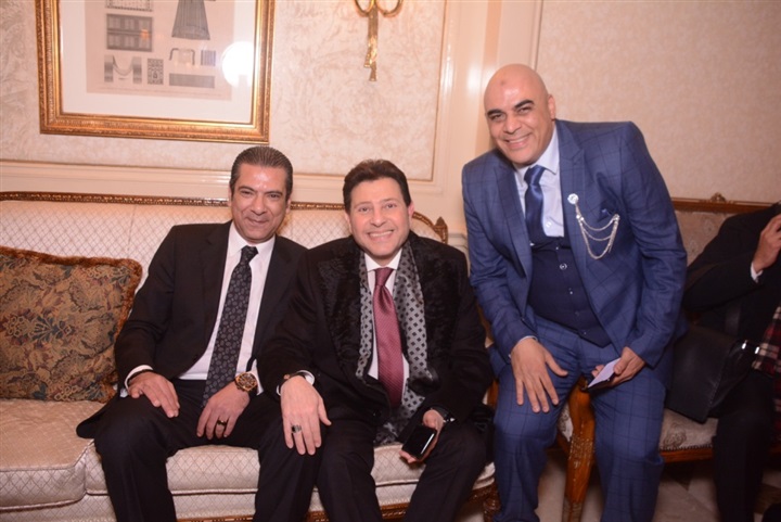 هاني شاكر وساموزين وشهيناز يحيون حفل الفورسيزون الجيزة هاني شاكر وساموزين وشهيناز يحيون حفل الفورسيزون الجيزة