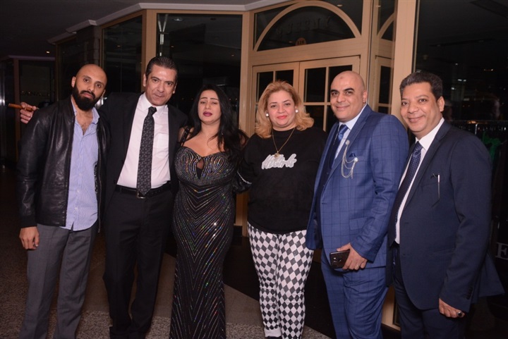 هاني شاكر وساموزين وشهيناز يحيون حفل الفورسيزون الجيزة هاني شاكر وساموزين وشهيناز يحيون حفل الفورسيزون الجيزة