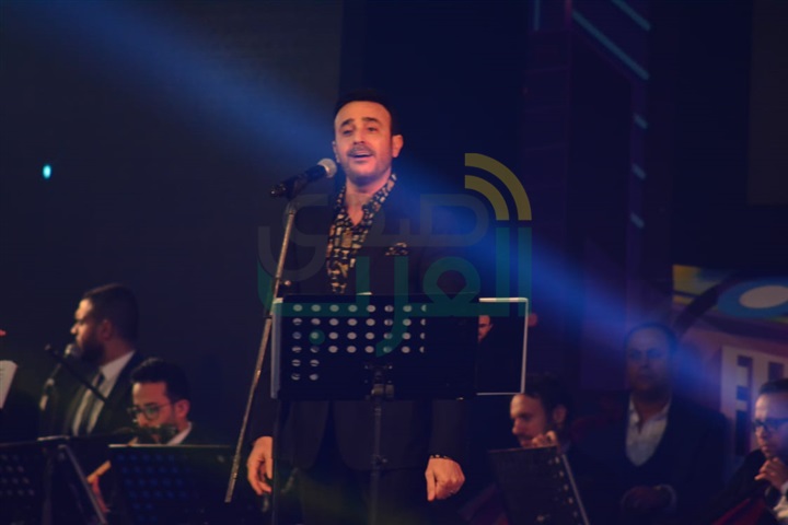 صابر الرباعي وشيرين وإلهام شاهين وإيناس الدغيدي في حفل رأس السنة بفندق جراند حياة صابر الرباعي وشيرين وإلهام شاهين وإيناس الدغيدي في حفل رأس السنة بفندق جراند حياة