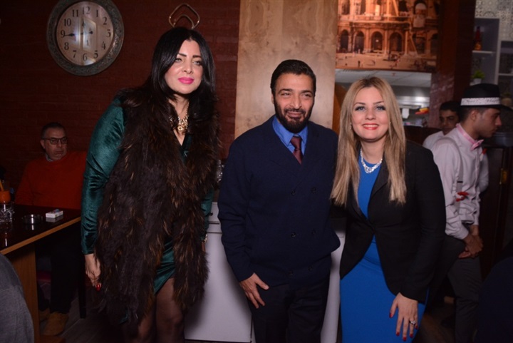 كارن نوالي تحيا حفل في حضور حميد الشاعري والمطربة حنان بديار مول بالتجمع الخامس كارن نوالي تحيا حفل في حضور حميد الشاعري والمطربة حنان بديار مول بالتجمع الخامس