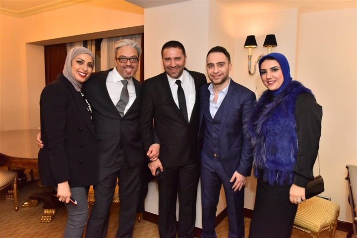 بالصور.. صابر الرباعي وشيرين عبد الوهاب يتألقان بحفل "النيل" ليلة رأس السنة بحضور نجوم الفن والمشاهير بالصور.. صابر الرباعي وشيرين عبد الوهاب يتألقان بحفل "النيل" ليلة رأس السنة بحضور نجوم الفن والمشاهير