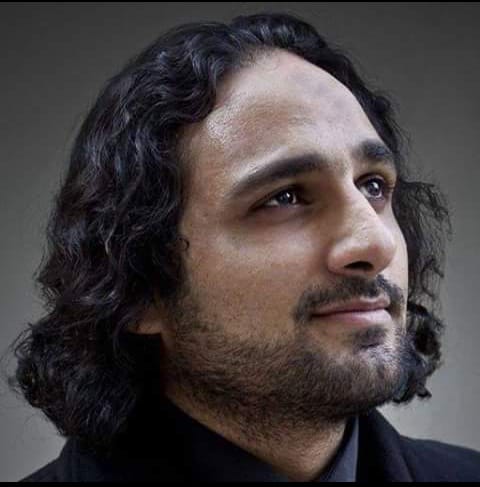الخادمة السيدة وأشهر أغانى الكريسماس يومان بالمسرح الصغير الخادمة السيدة وأشهر أغانى الكريسماس يومان بالمسرح الصغير