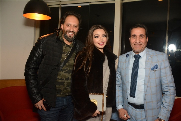 بالصور.. شيبه ومارتن وجوهرة يشعلان باخرة بلول نايل بالزمالك بحضور نجوم الفن والمشاهير بالصور.. شيبه ومارتن وجوهرة يشعلان باخرة بلول نايل بالزمالك بحضور نجوم الفن والمشاهير