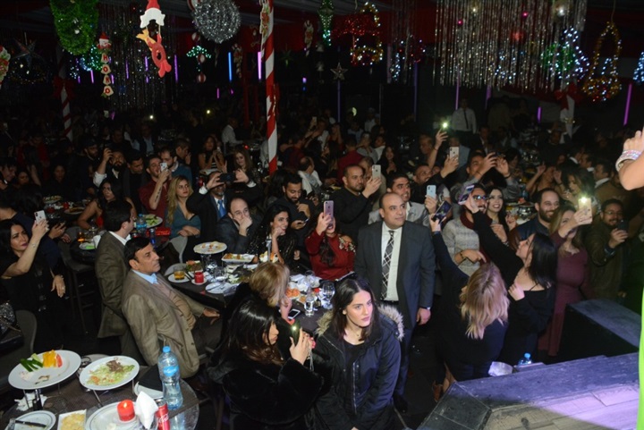 بالصور.. شيبه ومارتن وجوهرة يشعلان باخرة بلول نايل بالزمالك بحضور نجوم الفن والمشاهير بالصور.. شيبه ومارتن وجوهرة يشعلان باخرة بلول نايل بالزمالك بحضور نجوم الفن والمشاهير