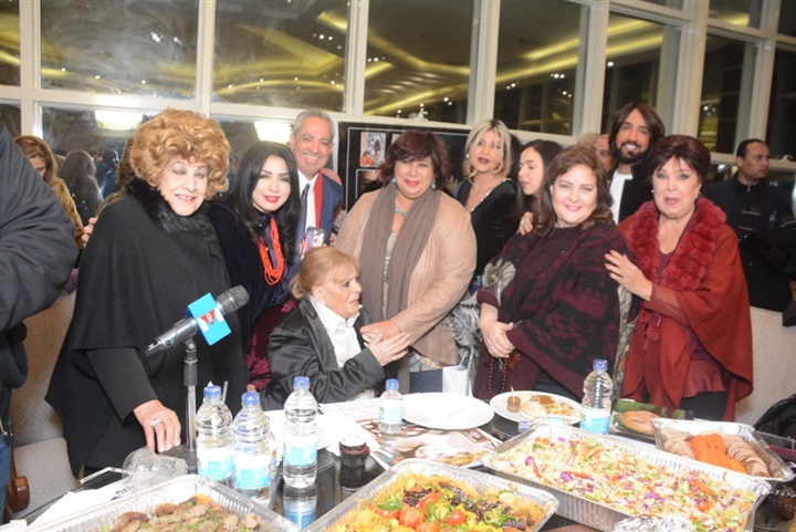 بالصور.. وزارة الثقافة تمنح نادية لطفي جائزة الدولة التقديرية بحضور نجوم الفن بالصور.. وزارة الثقافة تمنح نادية لطفي جائزة الدولة التقديرية بحضور نجوم الفن