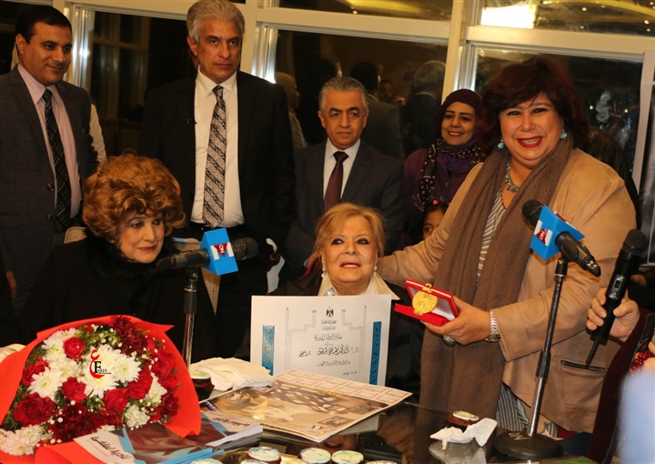 بالصور.. وزارة الثقافة تمنح نادية لطفي جائزة الدولة التقديرية بحضور نجوم الفن بالصور.. وزارة الثقافة تمنح نادية لطفي جائزة الدولة التقديرية بحضور نجوم الفن