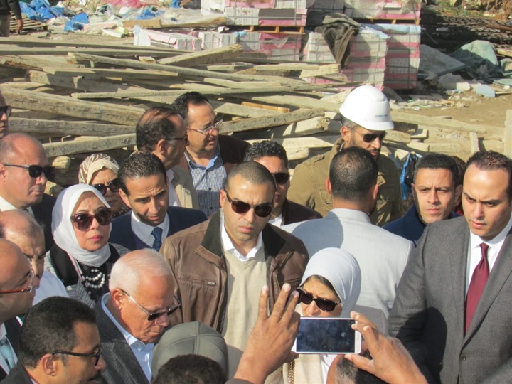 بالصور.. وزيرة الصحة تتففد أعمال تطوير مستشفى بور فؤاد العام