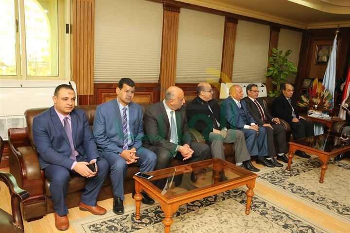 بالصور.. محافظ كفر الشيخ يستقبل مساعد وزير المالية لافتتاح أعمال تطوير المديرية المالية