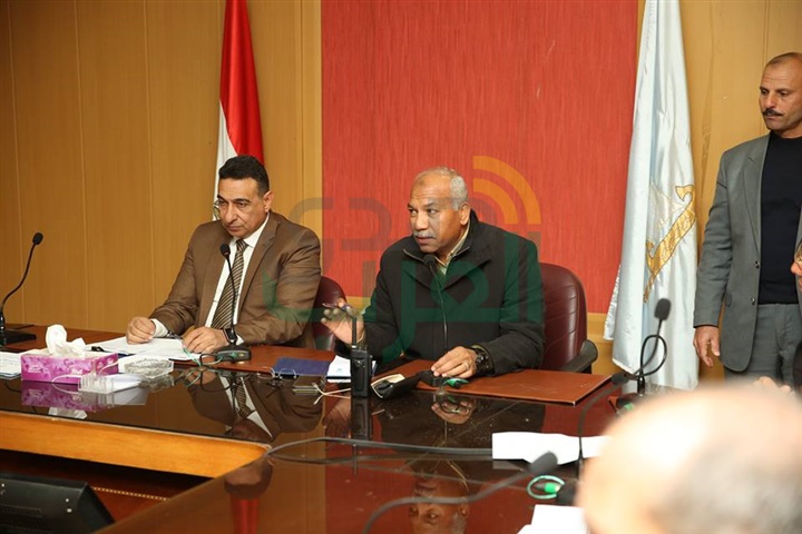 بالصور.. سكرتير مساعد كفر الشيخ ومساعد مدير الأمن يتابعان إزالة التعيدات علي الأراضي الزراعية