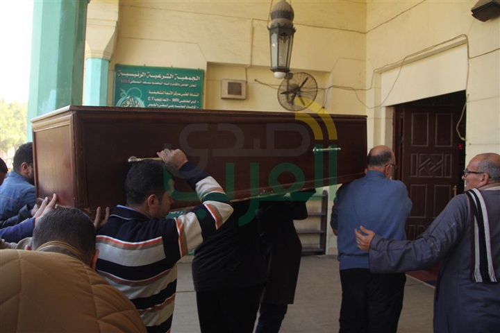 وصول جثمان كامليا السادات لمسجد المصطفي بمدنية نصر وصول جثمان كامليا السادات لمسجد المصطفي بمدنية نصر