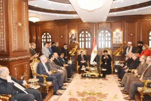 محافظ الشرقية يهنىء الأقباط بعيد الميلاد المجيد