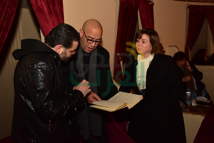 بالصور.. وزيرة الثقافة و إلهام شاهين وهالة صدقي يقدمون التهاني لأشرف عبد الباقي على مسرحيته الجديدة بالصور.. وزيرة الثقافة و إلهام شاهين وهالة صدقي يقدمون التهاني لأشرف عبد الباقي على مسرحيته الجديدة