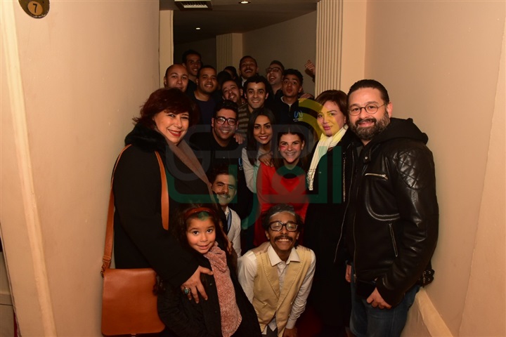 بالصور.. وزيرة الثقافة و إلهام شاهين وهالة صدقي يقدمون التهاني لأشرف عبد الباقي على مسرحيته الجديدة بالصور.. وزيرة الثقافة و إلهام شاهين وهالة صدقي يقدمون التهاني لأشرف عبد الباقي على مسرحيته الجديدة