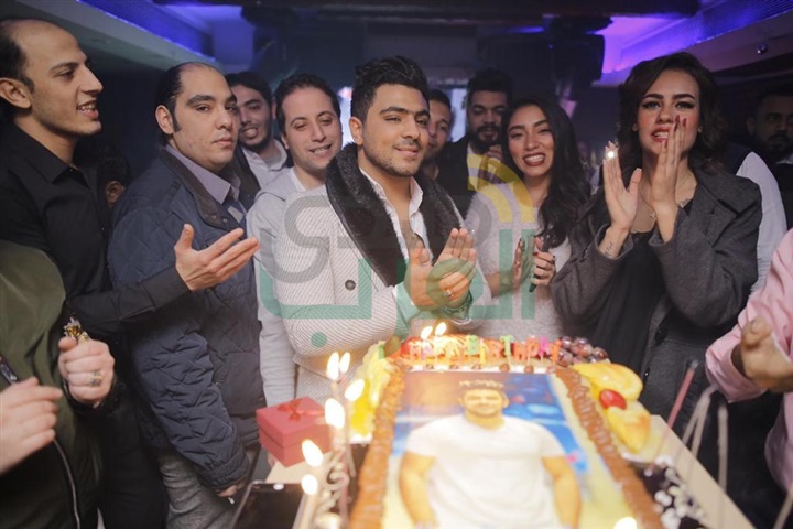 بالصور.. يونس يحتفل بعيد ميلاده بحضور زيزي عادل ويحيي مرسي بالصور.. يونس يحتفل بعيد ميلاده بحضور زيزي عادل ويحيي مرسي