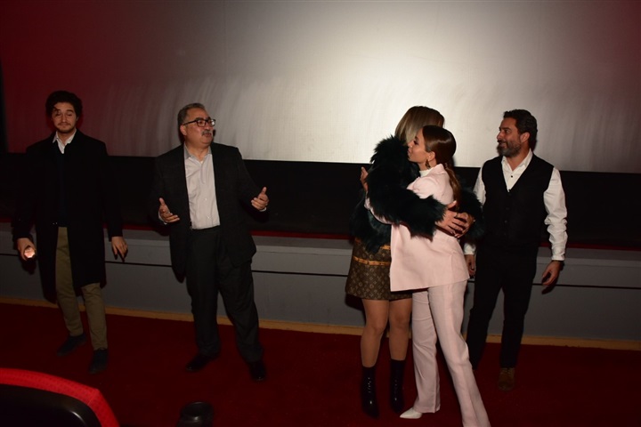 بالصور.. وصول حلا شيحة ونجيب ساويروس للعرض الخاص لفيلم الضيف بالصور.. وصول حلا شيحة ونجيب ساويروس للعرض الخاص لفيلم الضيف