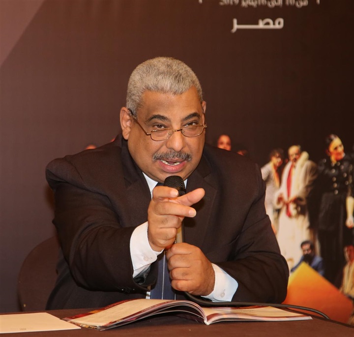 مفاجآت وأسرار لا نعرفها عن "المسرح المصري" مفاجآت وأسرار لا نعرفها عن "المسرح المصري"