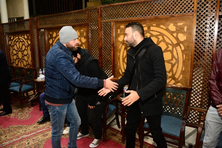بالصور.. كريم محسن ونادر نور وأحمد المالكي في عزاء والد محمد شفيق بالصور.. كريم محسن ونادر نور وأحمد المالكي في عزاء والد محمد شفيق