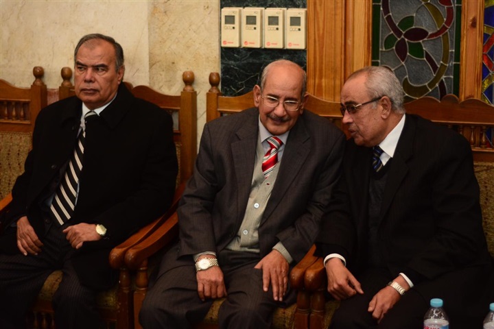 بالصور.. أسامة الشيخ وسفير فلسطين وغيرهم في عزاء والده جمال الشاعر بالصور.. أسامة الشيخ وسفير فلسطين وغيرهم في عزاء والده جمال الشاعر