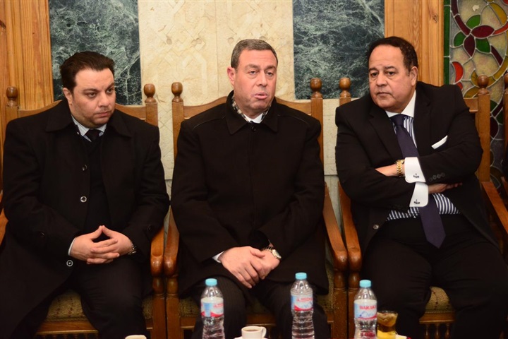 بالصور.. أسامة الشيخ وسفير فلسطين وغيرهم في عزاء والده جمال الشاعر بالصور.. أسامة الشيخ وسفير فلسطين وغيرهم في عزاء والده جمال الشاعر