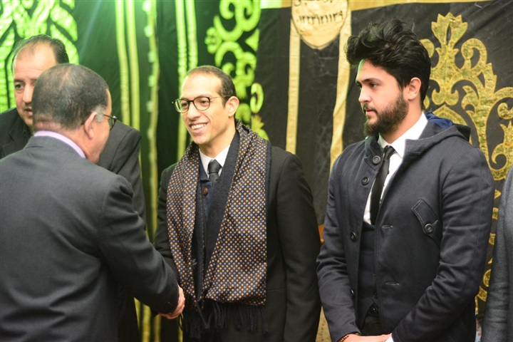 بالصور.. أسامة الشيخ وسفير فلسطين وغيرهم في عزاء والده جمال الشاعر بالصور.. أسامة الشيخ وسفير فلسطين وغيرهم في عزاء والده جمال الشاعر